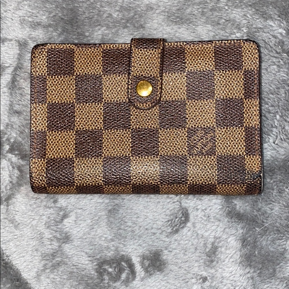 Auth Louis Vuitton Damier Ebene Wallet Kisslock